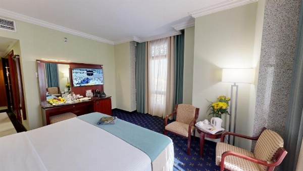Hotel Al Muna Kareem - EX LEADER image 17